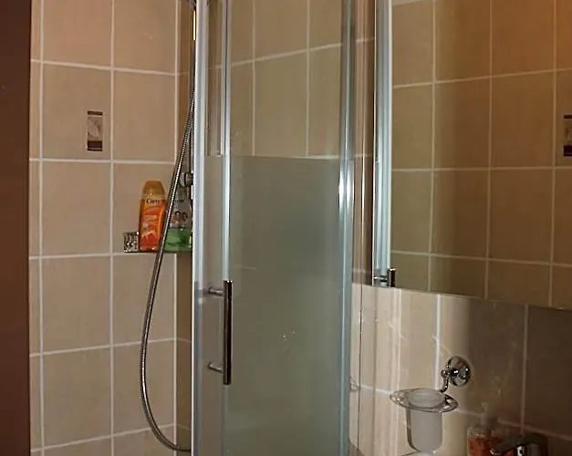 Szálloda Arnes Bécs